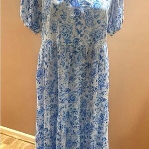 Crown & Ivy Blue Floral Dress | Dresses